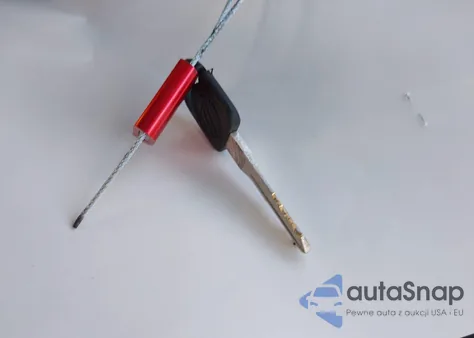 1999 Mercury Sable Gs from USA, damaged, VIN 1MEFM50U2XA635075